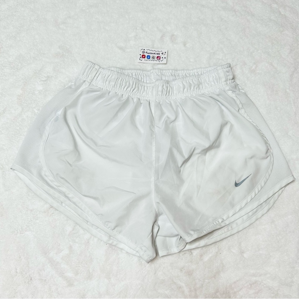 Nike Women's Light Gray Athletic Shorts